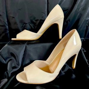 Kelly & Katie Peep Toe Pump